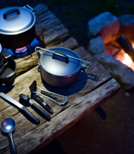 Ustensiles camping: top choix pour cuisiner dehors